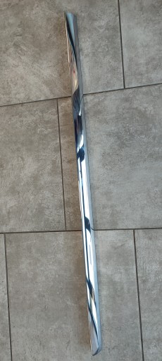 LISTWA CHROM DRZWI LEWE PRZÓD CTOREN C5