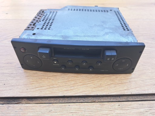 RENAULT MASCOTT MASTER RADIO FABRYCZNE 7700434436