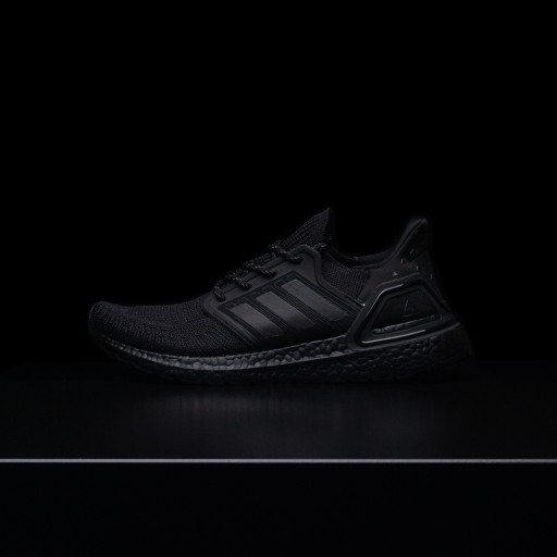 ADIDAS ULTRABOOST
