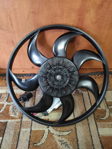 Wentylator bez obudowy wspornika AUDI A6 C6 BVJ