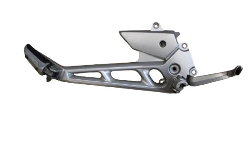 SUZUKI 06-10 GSR 600 SET PODNOZEK PRAWY DZWIGNIA HAMULCA
