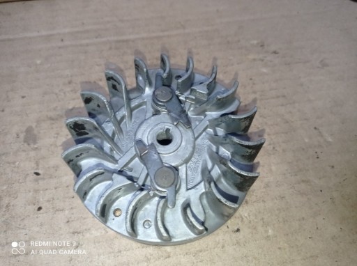 MAKITA DCS 430 520 KOŁO ZAMACHOWE MAGNETO ZABIERAK STARTERA SZARPAKA WAŁ