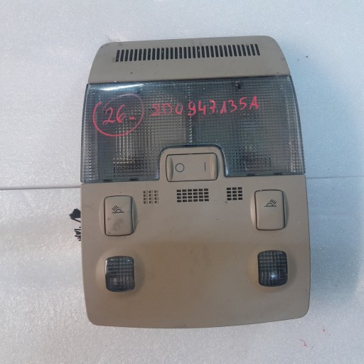 LAMPKA PODSUFITKI AUDI A4 B6 B7 8E0947135A