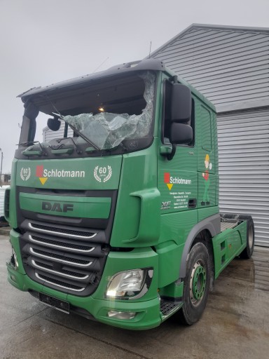 KABINA DAF XF 106