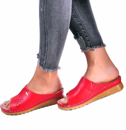 KLAPKI DAMSKIE BUTY PROFILOWANE SKÓRZANE P4