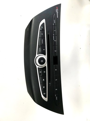 RADIO CD FABRYCZNE RENAULT LAGUNA III 281150017R