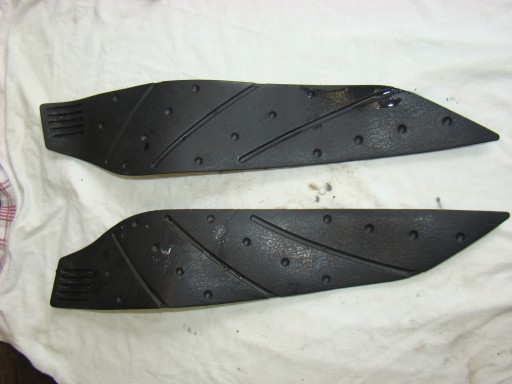 Gumy pod nogi Yamaha X-Max 125 05-09r.