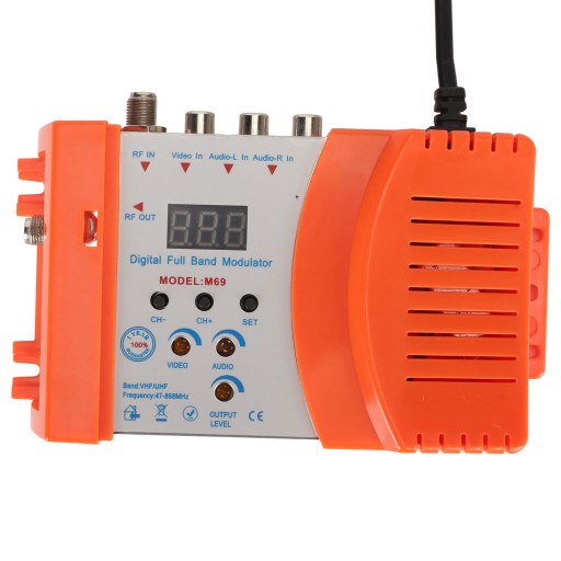 Modulator AV na RF z cyfrowym wyświetlaczem do dekoderów 90-240V EU