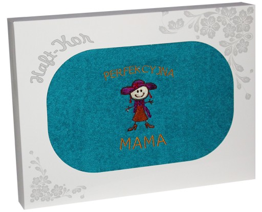 RĘCZNIK Z HAFTEM DLA MAMY 70x140 PREZENT PUDEŁKO
