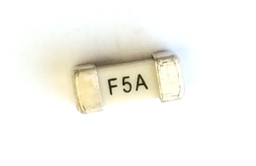[2 szt] Bezpiecznik SMD 5A szybki 2410 (1808) 6.1x2.7mm