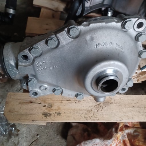 BMW G12 G11 MOST DYFER PRZEDNI 861948607