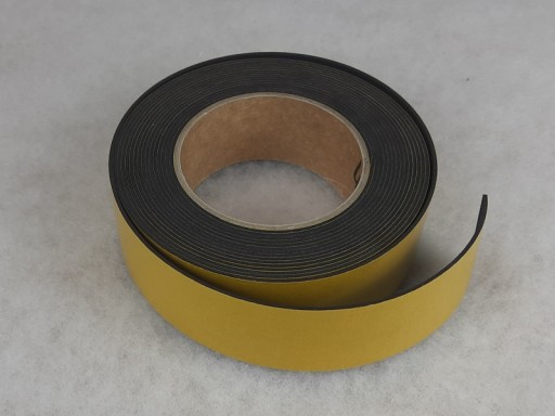 Uszczelka guma porowata EPDM 40x1,5mm samoprzylepn