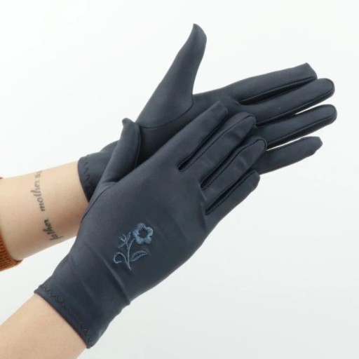 Lightweight Spring Stretchy Fingertip Touchscreen Gloves Sun Protection Tre