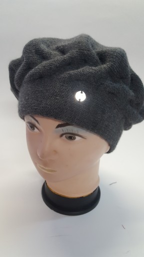 beret popielaty pleciony