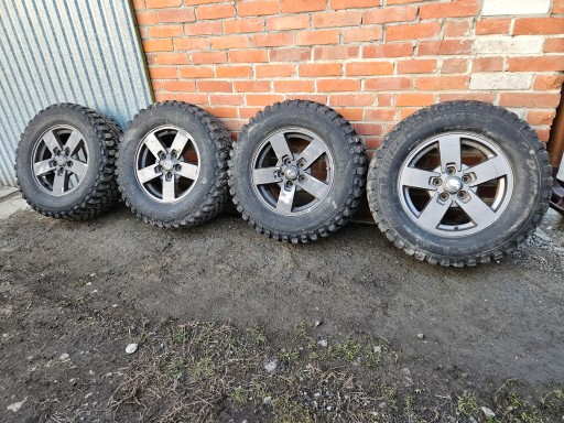 JEEP GRAND CHEROKEE WJ WK ALUFELGI 17 5X127 OPONY