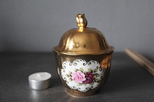 EKSKLUZYWNA CUKIERNICZKA,RÓŻE,24 K GOLD, SYGN. 24/54