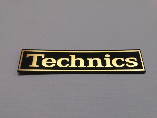 TECHNICS naklejka emblemat 50 x 7 mm * ZŁOTA