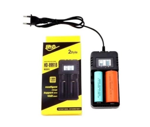 ŁADOWARKA LCD 18650 26650 i inne 3,7-4,2V 1200mA