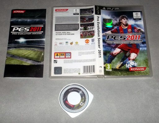 PRO EVOLUTION SOCCER 2011 PES PSP od KONAMI UNIKAT