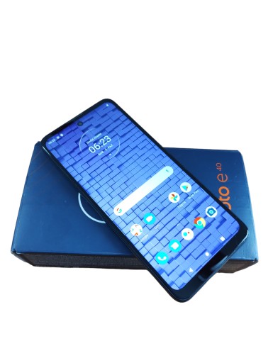 CZARNY SMARTFON MOTOROLA MOTO E40 64/4GB DUALSIM