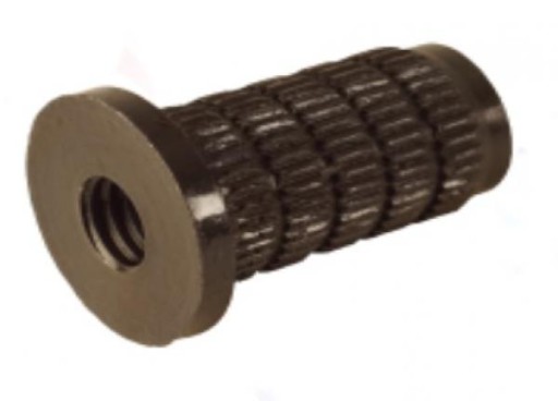 Gniazdo wbijane z gwintem M8 dł. 19mm Pod kolec