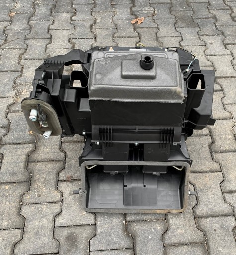 NAGRZEWNICA KLIMATYZACJI VITO VIANO 639 LIFT 14R