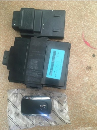 Pakiet startowy kluczyk ecu Peugeot Metropolis