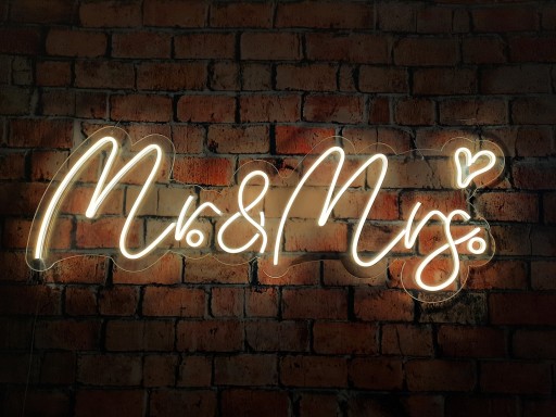 Neon MR & MRS