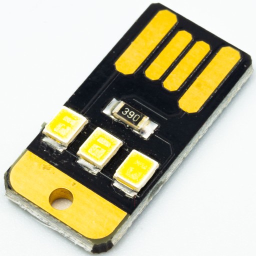Mini lampka 3 MOCNE DIODY LED na USB typu A