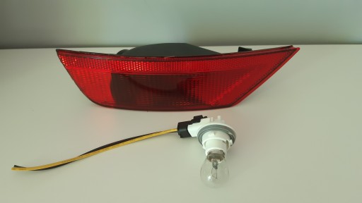 LAMPA PRZECIWMGIELNA TYŁ LEWA KUGA MK2 ECOSPORT