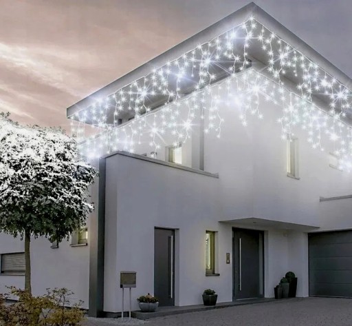 SOPLE ŚWIECĄCE LAMPKI WEW/ZEW 200LED+ FLASH ISKARA
