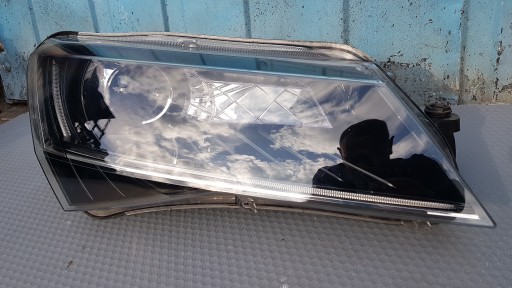 Skoda Superb III lampa xenon 3V1941016B prawa lewa