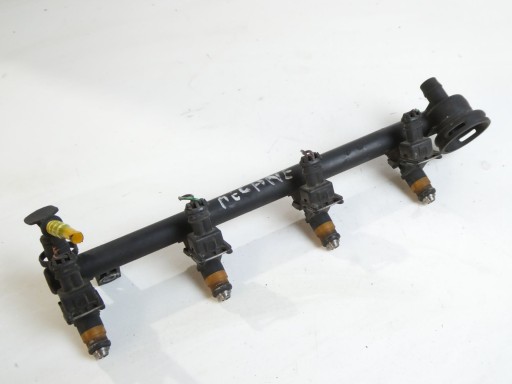 LISTWA WTRYSKOWA WTRYSKIWACZE RENAULT LAGUNA II MEGANE II SCENIC II 1.4 1.6