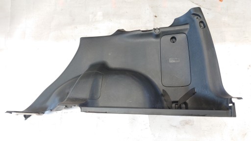 Boczek bagażnika prawy tył prawy tylny Honda CR-V II CRV 2002-2006