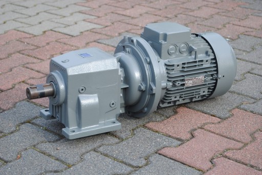 Motoreduktor 4kw. 310obr./min.. Bonfiglioli