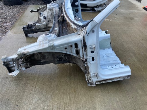 ĆWIARTKA LEWA PRZÓD VW PASSAT B8