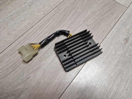 KAWASAKI ZX9R REGULATOR NAPIECIA REGLER 1998-1999 ORYGINAL