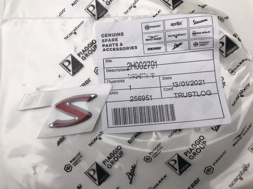 Vespa Primavera Sprint emblemat w kokpit S