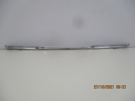 RENAULT ESPACE V CHROM ATRAPY GRILL ŚRODKOWY