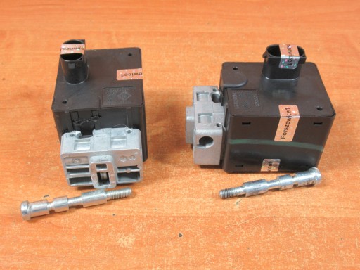 CZYSTA BLOKADA KIEROWNICY RENAULT SCENIC MEGANE II ESPACE IV 8200468515