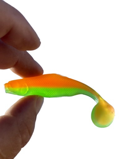 GUMY REALISTIC SHAD MATUSIAK PŁOĆ 12cm KOSA NEON
