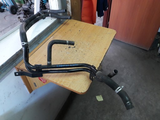WAŻ PRZEWODY WODY NISSAN CABSTAR 2.5 DCI