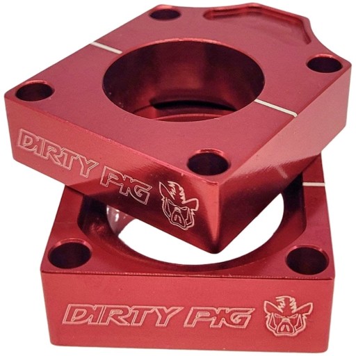 NAPINACZ OŚKI TYLNEJ CZERWONY HONDA CRF 250R/450R