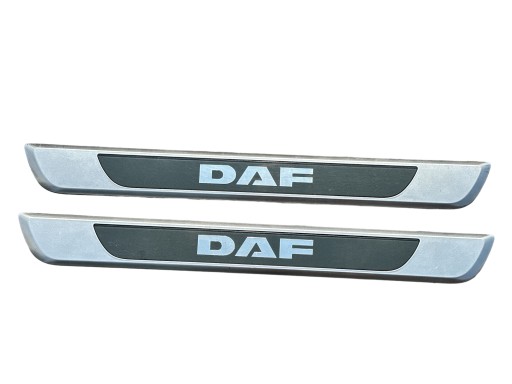 DAF XF 106 EURO6 LIFT LOGO DAF 2140259 LISTWA