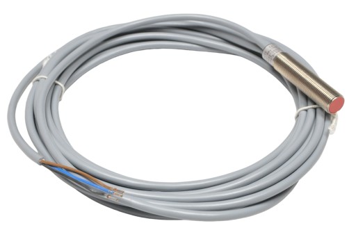 PULSOTRONIC czujnik indukcyjny 9962-3902, Sn=4mm 200mA 10-30VDC