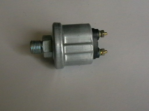 Czujnik ciśnienia oleju 24 V, 2-piny fi-14x1,5mm