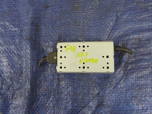 MODUŁ ADAPTER IPOD HONDA 08A28-1J6-1000-01 CRV III
