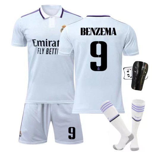 KOMPLET STRÓJ PIŁKARSKI BENZEMA REAL MADRYT ROZMIARY STYL RETRO