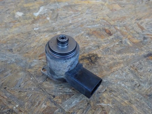 AUDI A4 B7 04-08 CZUJNIK SERVOTRONIC 0391-268