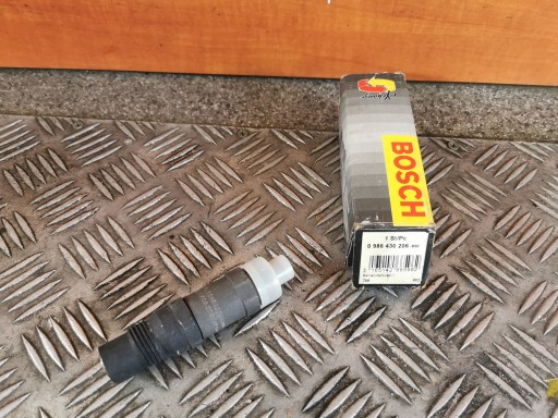 VW SEAT AUDI WTRYSKIWACZ 0986430206